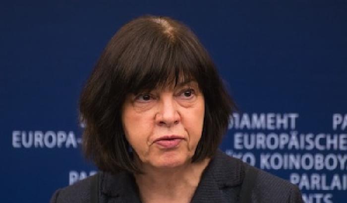 00F86C-NEWS_128810 Mosca blocca gli europei