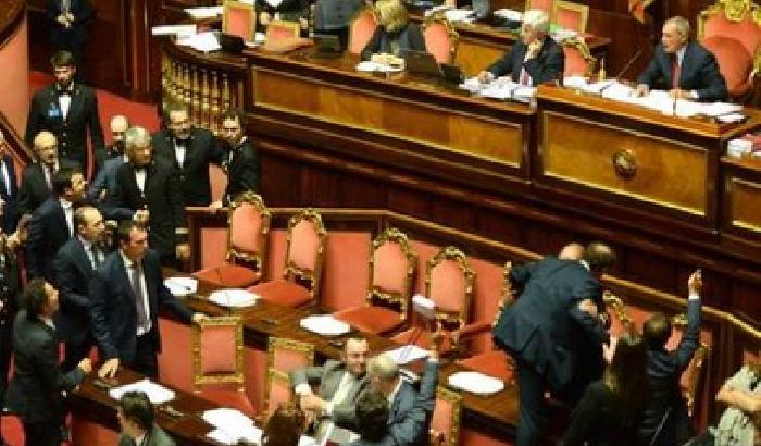 Contestazioni al Senato