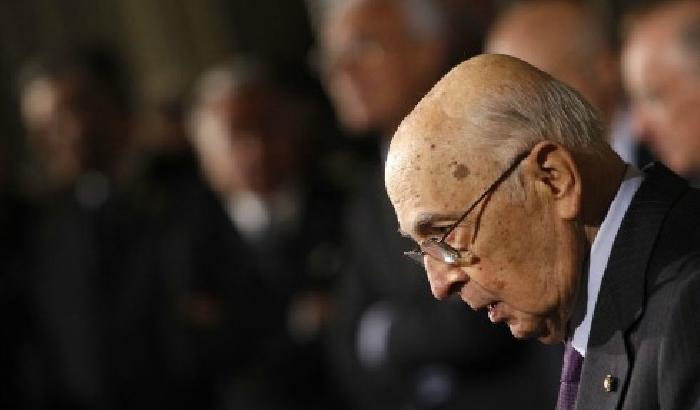 Giorgio Napolitano firma la legge di stabilità