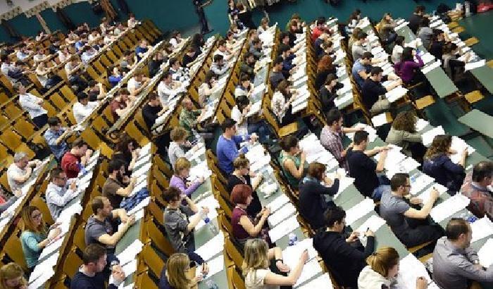 Scuole Medicina, il Miur annulla le prove