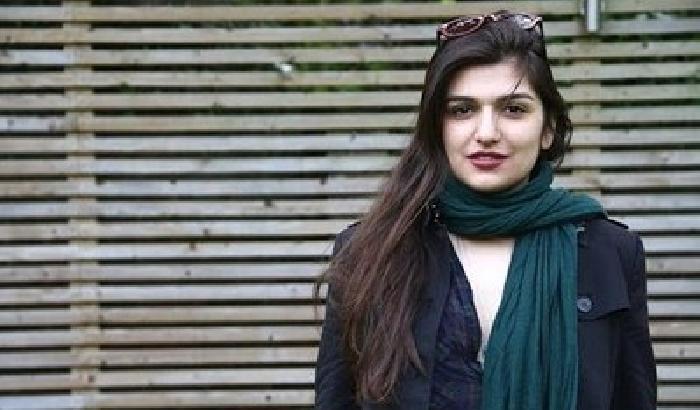 00FC9F-NEWS_130846 Voleva vedere Iran-Italia, la condannano a un anno