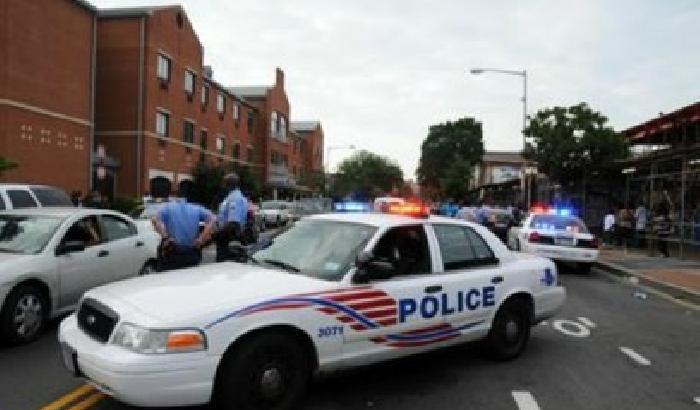 Polizia sul luogo della sparatoria