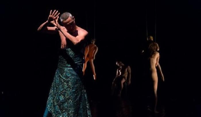 Operetta burlesca di Emma Dante, al Teatro Eliseo di Roma