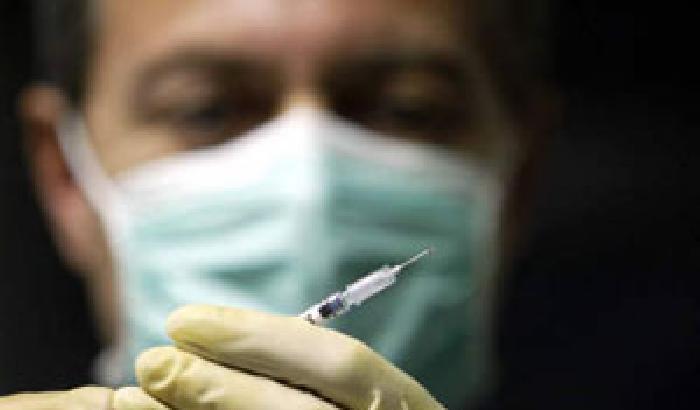 Vaccini killer, le morti sospette diventano 11