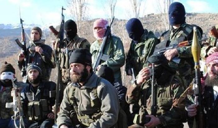 Terrorismo, la Turchia espelle mille foreign fighters
