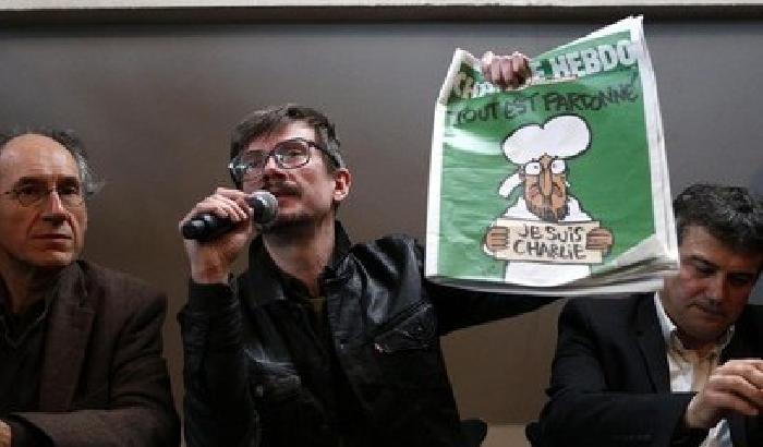 Charlie Hebdo, domani in edicola, ma arriva una fatwa dalle autorità religiose