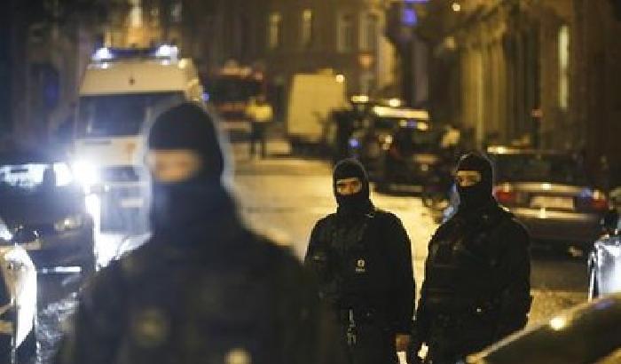 Belgio, 2 jihadisti uccisi in un blitz
