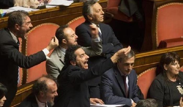 Italicum: il Senato approva, astenuti 24 del Pd