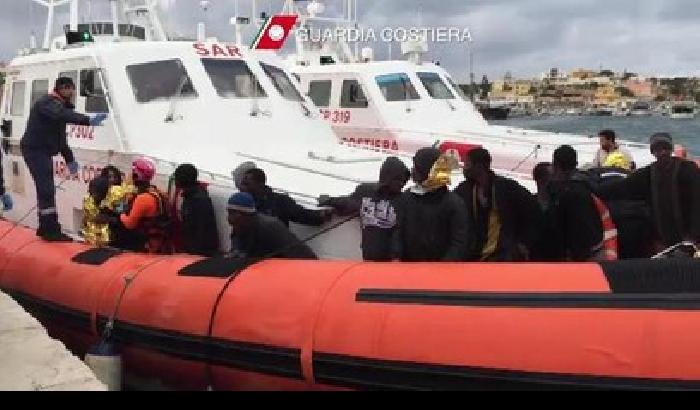 La vergogna del Mediterraneo: i morti sono 400