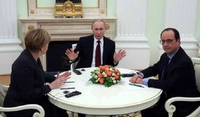 010FA7-NEWS_140828 I retroscena di Minsk