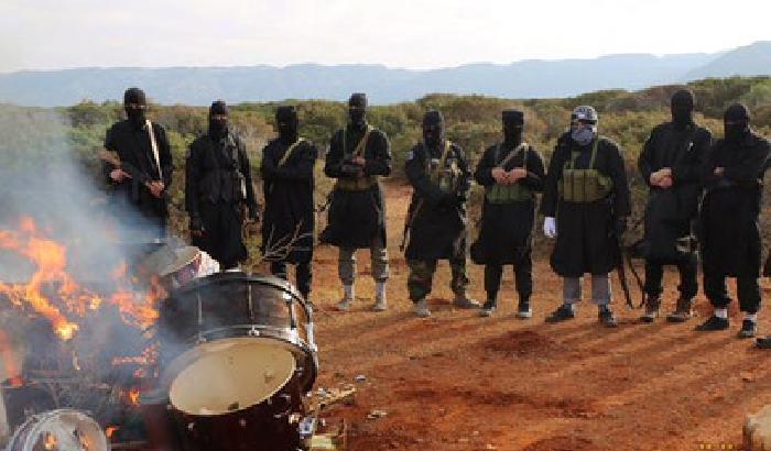 010FB0-NEWS_140845 L'Isis che noi occidentali non capiamo in una sola immagine