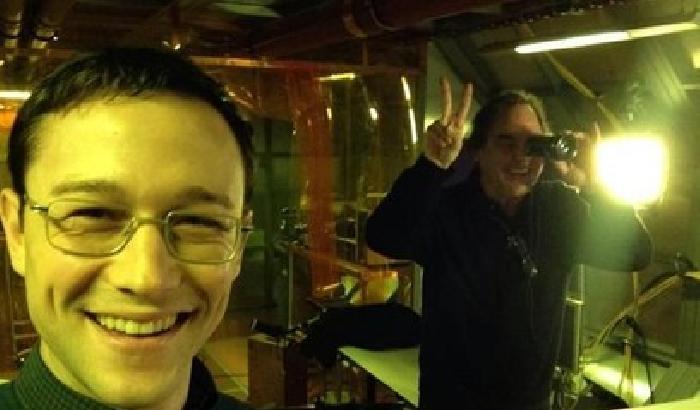 Snowden: selfie sul set per Oliver Stone e Joseph Gordon-Levitt