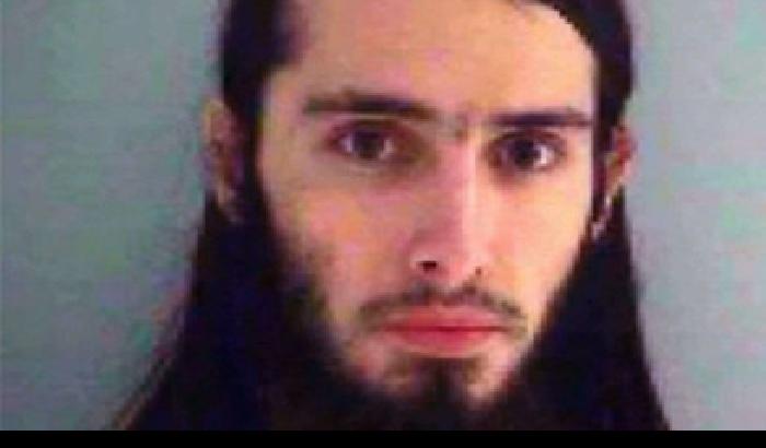 Usa, l'aspirante jihadista confessa in tv: volevo sparare ad Obama