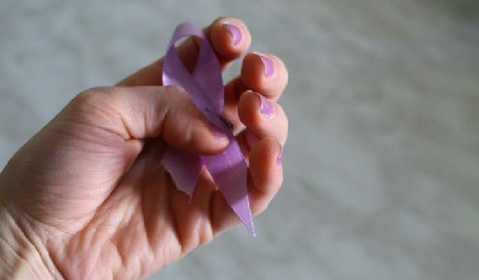 01145F-fiocchetto-lilla-simbolo-della-giornata-nazionale-dei-disturbi-del-comportamento-alimentare Fiocchetto Lilla, simbolo della Giornata nazionale dei disturbi del comportamento alimentare