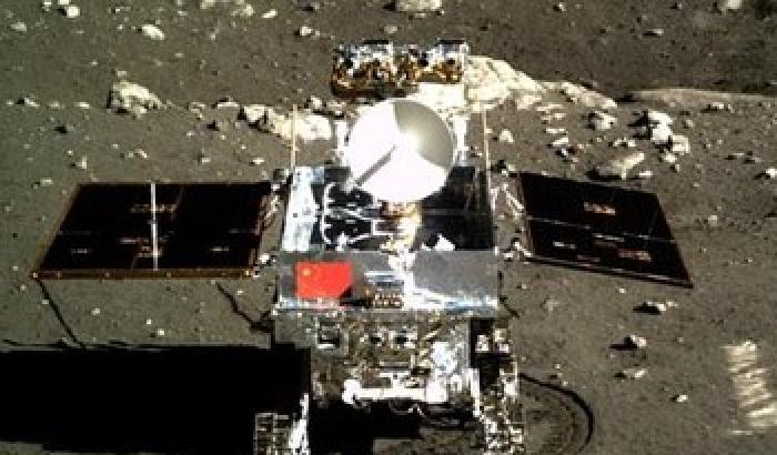 011498-NEWS_143400 La giovane Luna era esplosiva