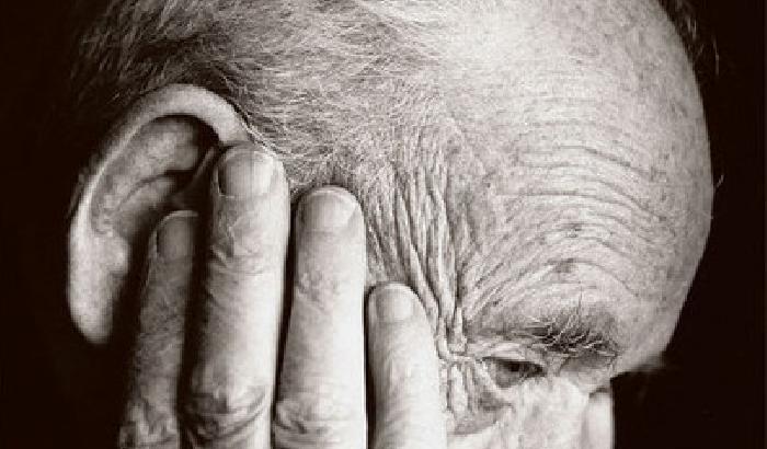 01153A-NEWS_143758 Alzheimer: con gli ultrasuoni si recupera la memoria