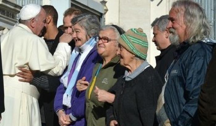 Il Vaticano fa un regalo ai senzatetto: apre per loro le porte dei Musei