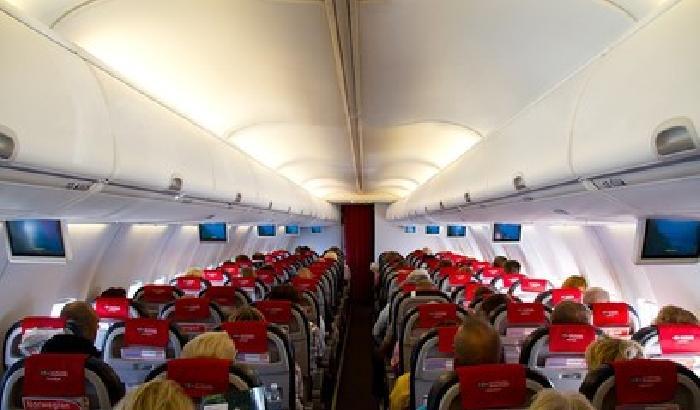 Norwegian Air: d'ora in poi due persone in cabina di pilotaggio