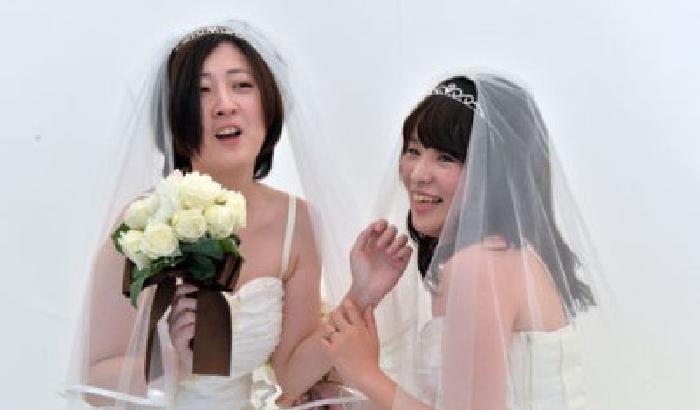Giappone: un ditretto di Tokyo riconosce le unioni omosessuali