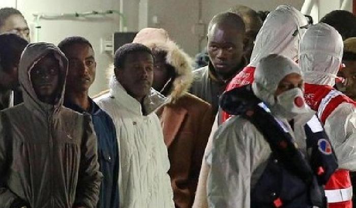 011B34-NEWS_146807 Naufragio, il pm: urto con nave mercantile