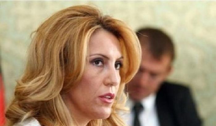 Albania, stretta sui media