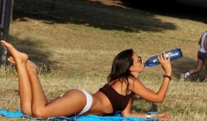 011DCD-NEWS_148159 Meteo, ancora caldo, da domani scendono le temperature