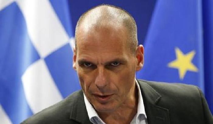 Atene fa un passo indietro: pagheremo come meglio potremo i debiti