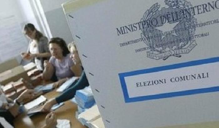 Comunali: Pd e Fi in lieve flessione, M5s è la terza forza