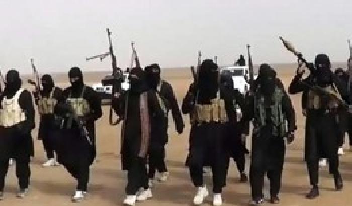 Isis, le mamme dei jihadisti: tornate a casa