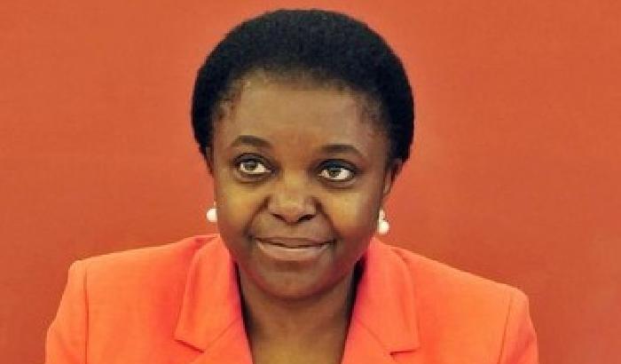Immigrazione, Kyenge: le minacce ai sindaci sono tristi spacconate