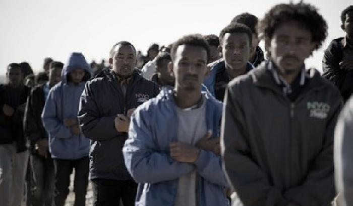 Sassari, migranti protestano: ci danno poco cibo