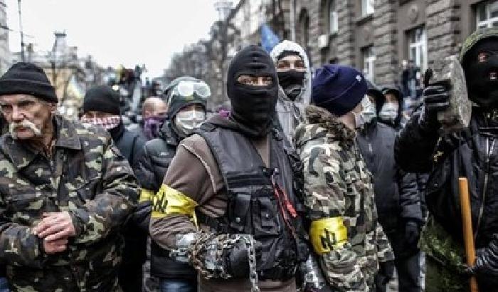 Kiev, i neonazisti vogliono la guerra
