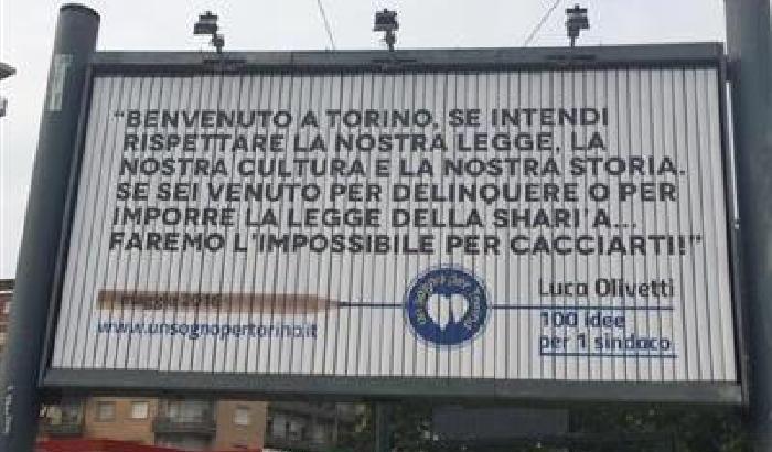 Il candidato sindaco che ammonisce i migranti: rigate dritto o vi cacciamo