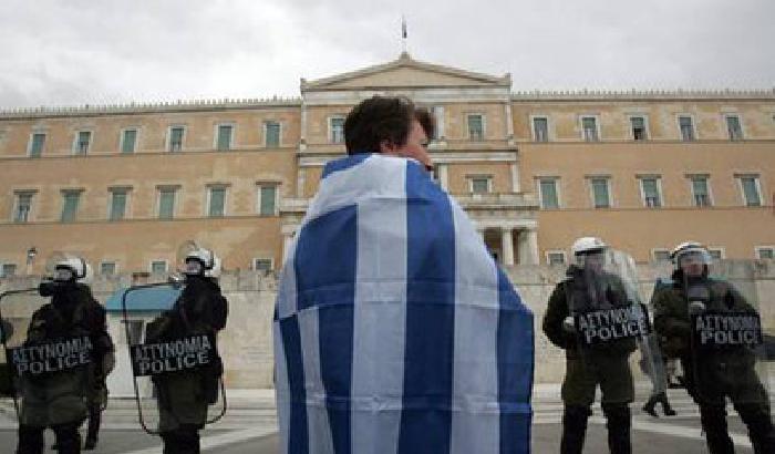 Fmi: alla Grecia servono 50 miliardi di aiuti