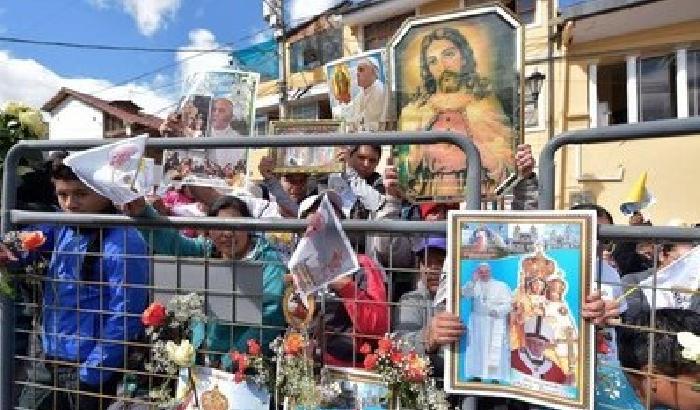 Il Papa dei poveri arriva in Bolivia