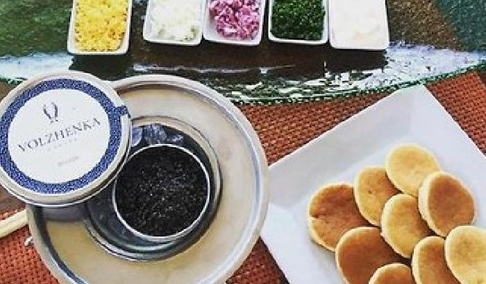 012B6B-NEWS_155142 Briatore e il caviale a colazione