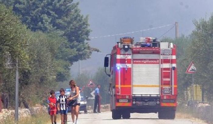Bari: esplosione in fabbrica, 7 morti