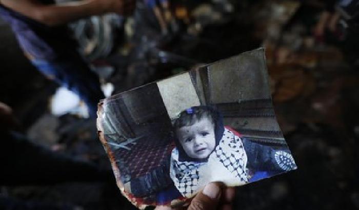 Bimbo palestinese arso vivo dai coloni israeliani
