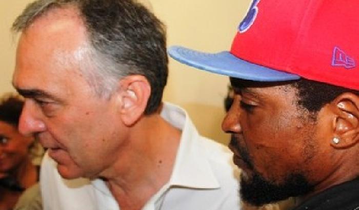 0131CD-NEWS_158590 Profughi, in Toscana linea telefonica per l’accoglienza dei privati