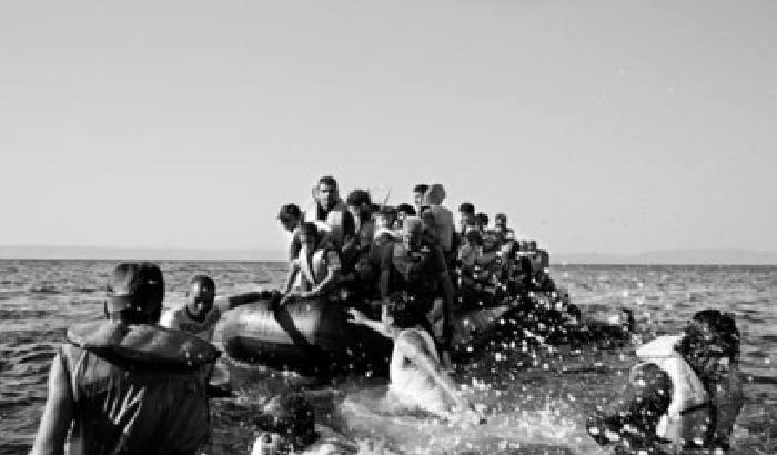 La società sotto processo: migranti, razzismo, xenofobia