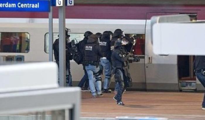 Allarme terrorismo in Olanda: arrestato un uomo