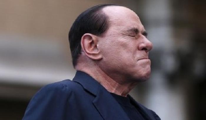 01384D-NEWS_162122 Berlusconi sindaco di Roma: è boom sul web