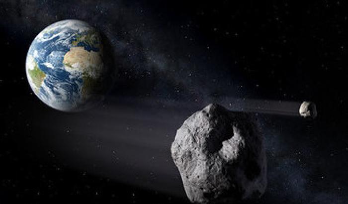 0139FB-NEWS_163026 Asteroide verso la Terra: ecco quali sono i rischi