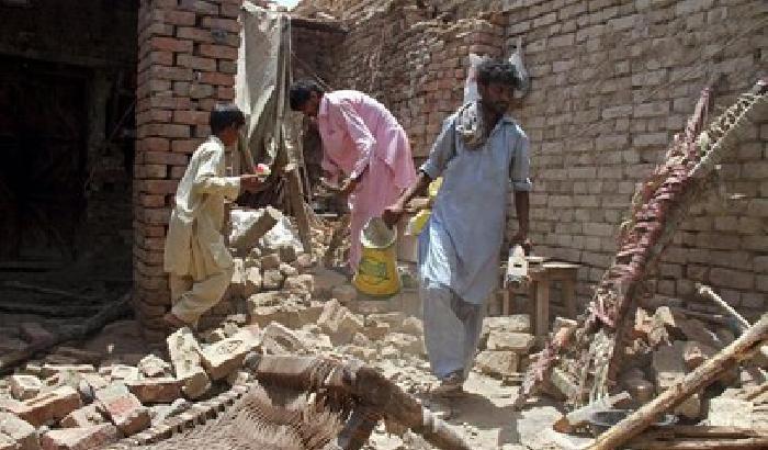 013A36-NEWS_163133 Potente scossa di terremoto tra Pakistan e Afghanistan: 145 morti