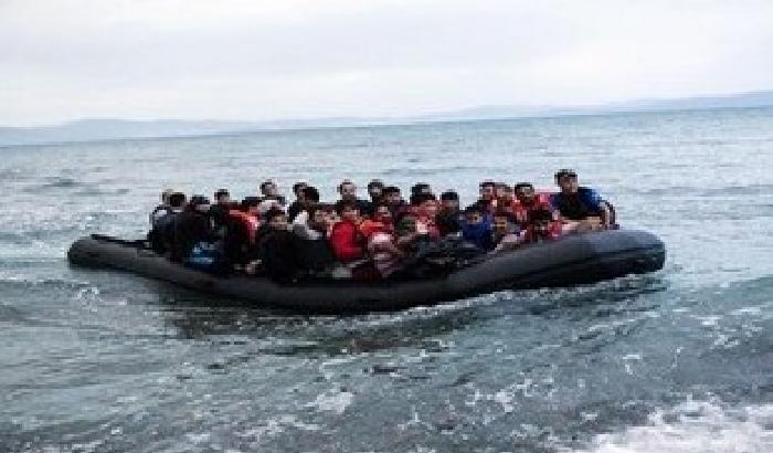 013AAF-NEWS_163402 Tragedia nell'Egeo: 4 bambini tra le vittime