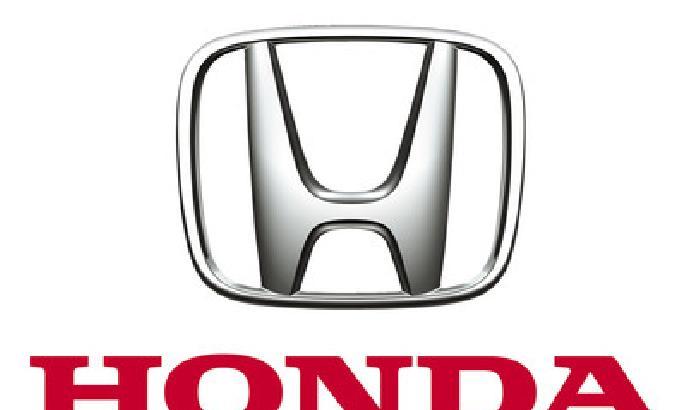 Il brand Honda esce a pezzi dal gran premio di Valencia