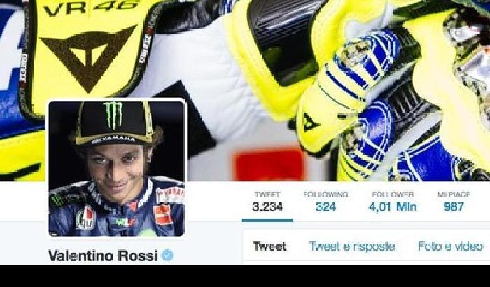 Vendetta social: su twitter Valentino Rossi cancella Marquez e Lorenzo