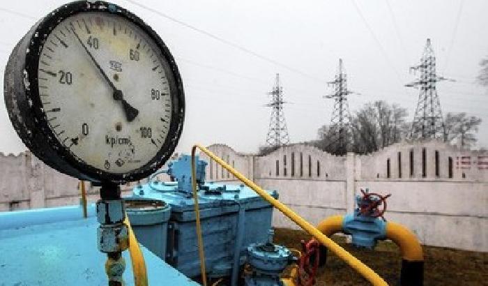 Mosca blocca le forniture di gas a Kiev: seri rischi per l'Europa