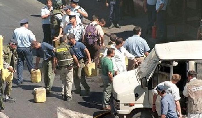 Ancora sangue a Gerusalemme, un'auto travolge dei passanti: 11 feriti