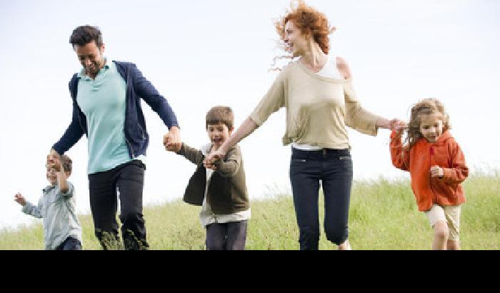 Legge di stabilità, in arrivo la card per le famiglie con tre figli